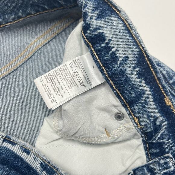 Old Navy Bermuda Cut Off Denim Shorts - Picture 3 of 3